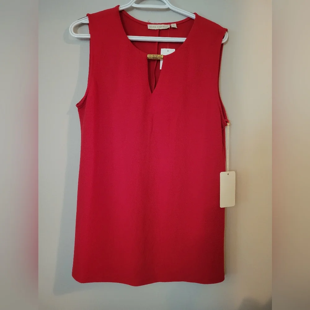 Red top - Picture 1 of 4